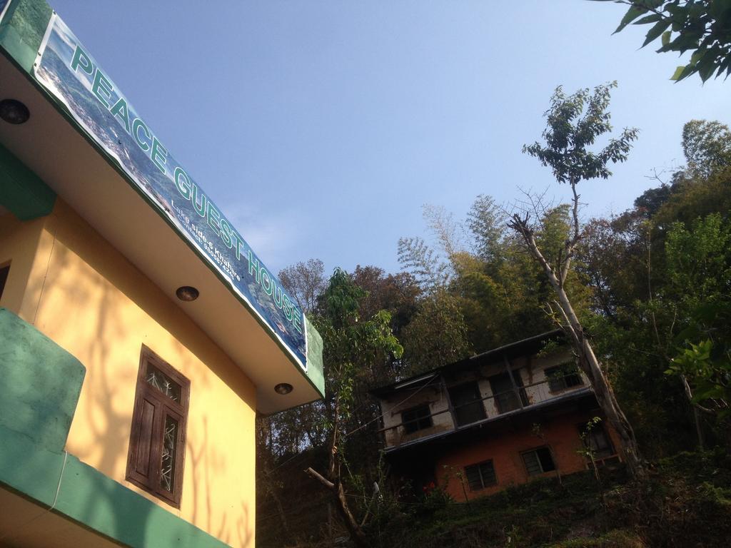 Peace Guest House Pokhara Room photo