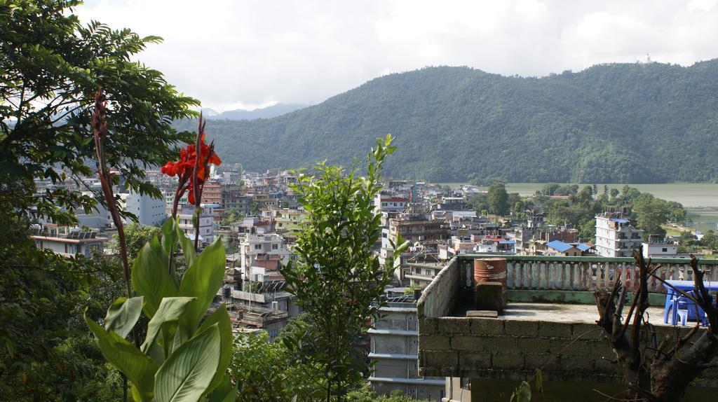 Peace Guest House Pokhara Exterior photo
