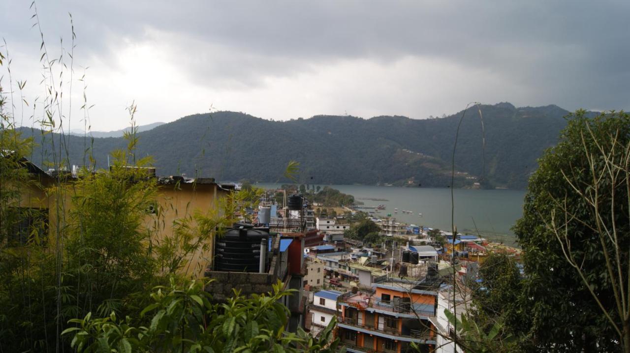 Peace Guest House Pokhara Room photo